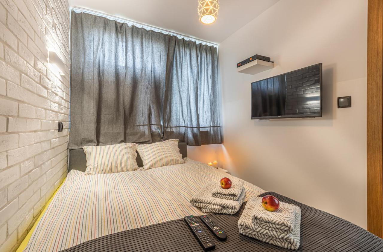 Apartment Strict Warsaw Center - Metro,Free Parking Kültér fotó